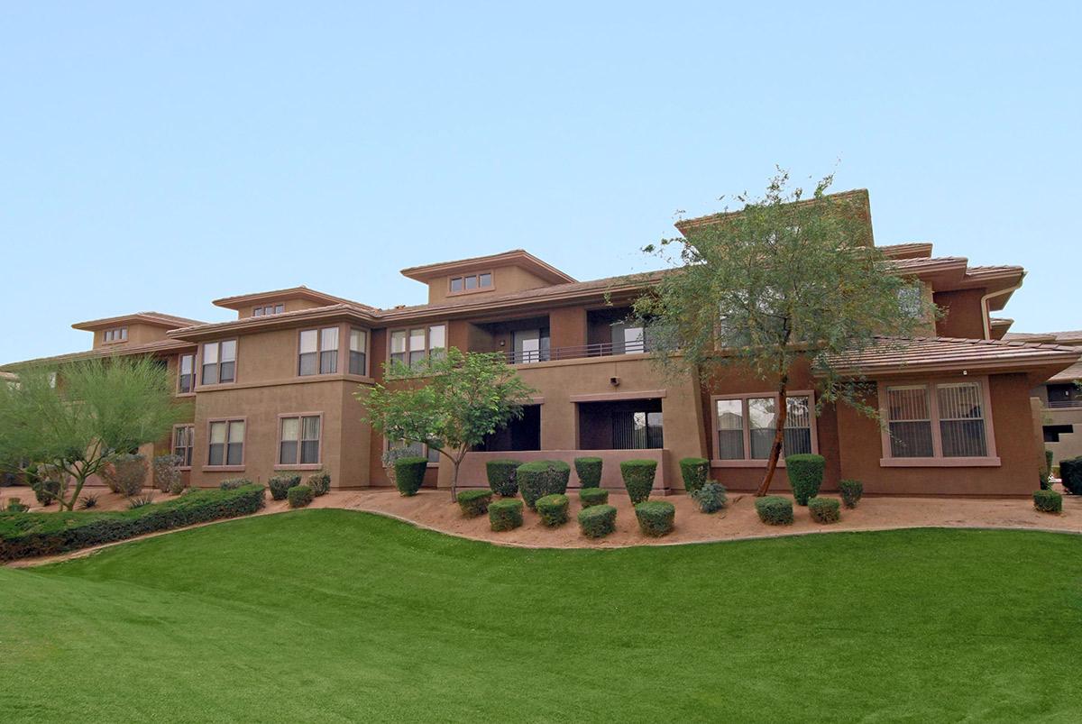 Venu at Grayhawk Apartments in Chandler, AZ